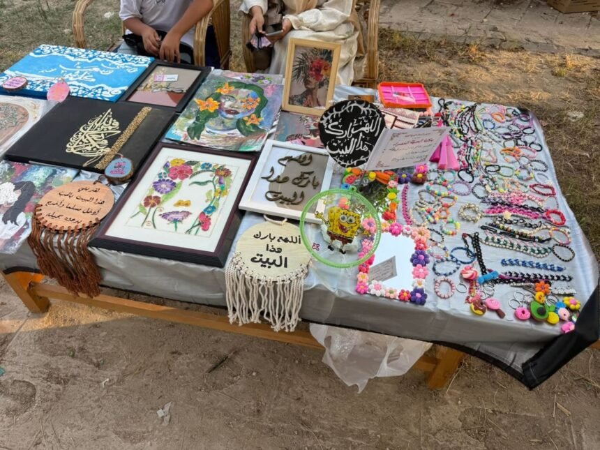 معرض الأعمال الفنية واليدوية