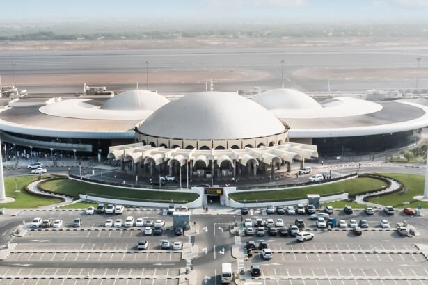 مطار الشارقة الدولي