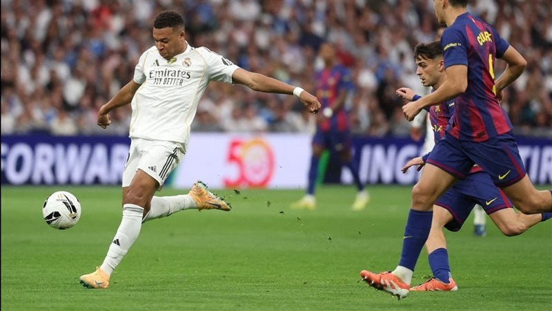 ريال مدريد وبرشلونة