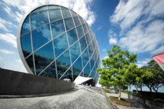 شركة الدار العقارية