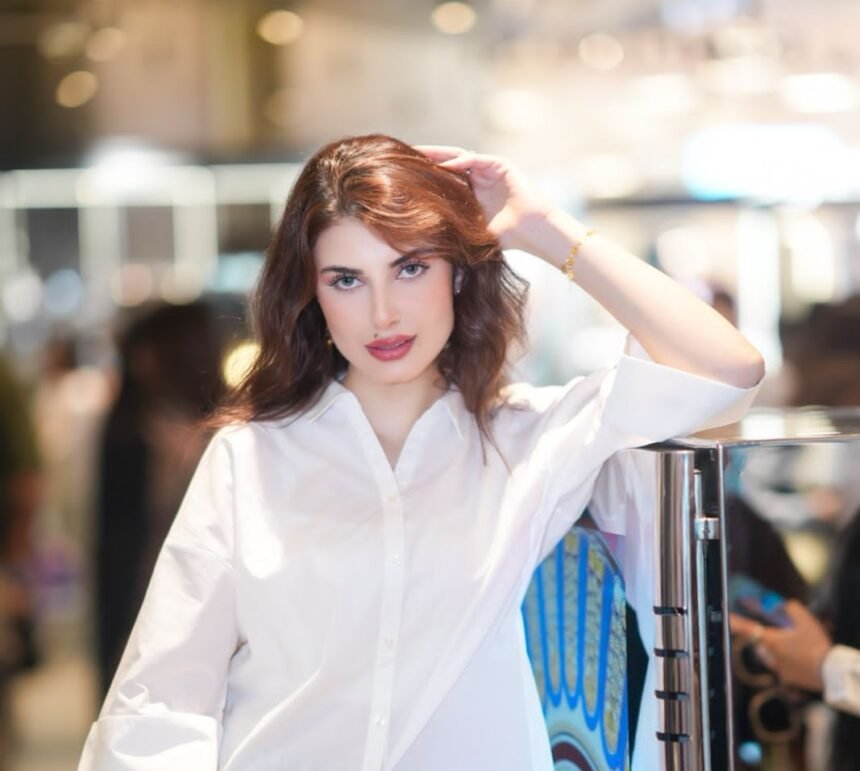 المودل السورية نسيبة أحمد