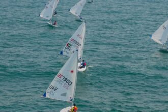 فريق أبوظبي للشراع الحديث