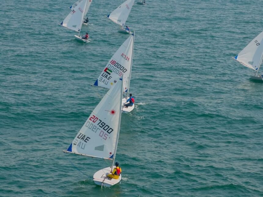 فريق أبوظبي للشراع الحديث