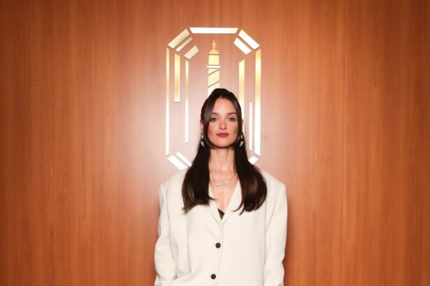 شارلوت لوبون