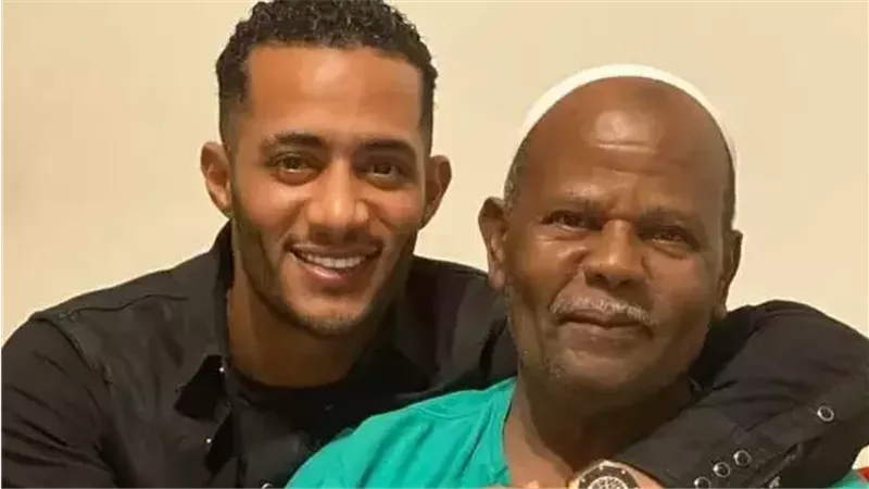 وفاة والد الفنان محمد رمضان