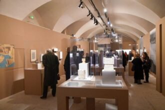 مجموعة هائل أنعم