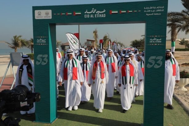 الحمرية تحتفي بعيد الاتحاد