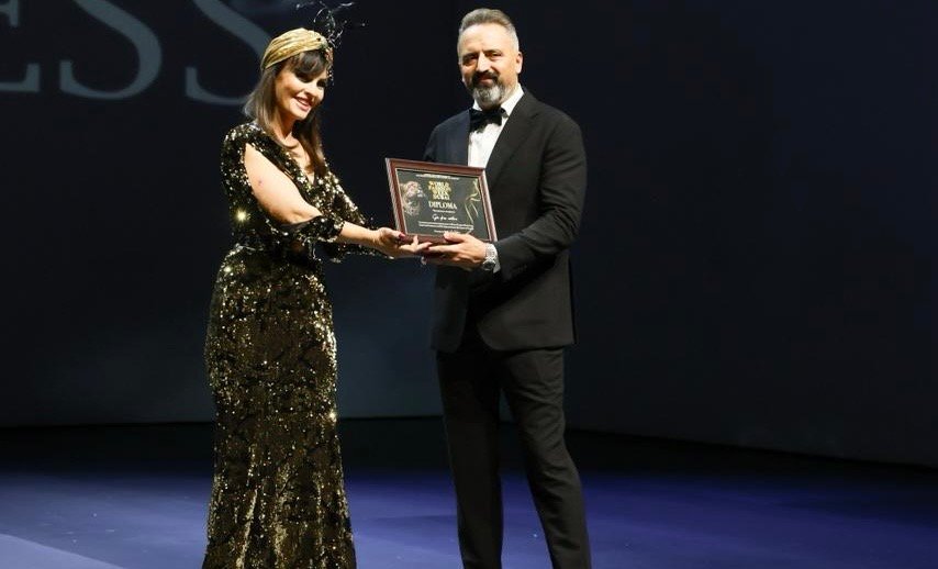 أسبوع دبي للموضة