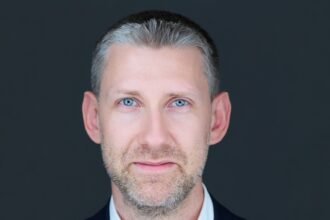 بافل سبيرين، الرئيس التنفيذي للنمو في مجموعة روسترو