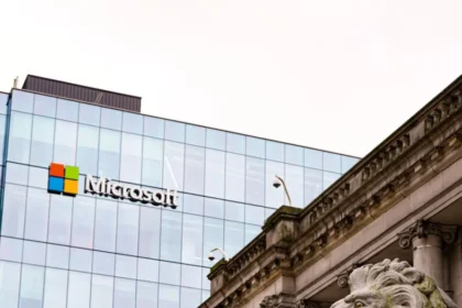 استثمار مايكروسوفت في اليابان