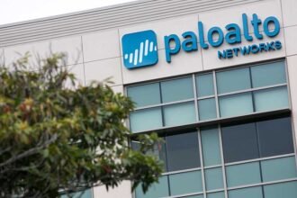 برنامج شركاء NextWave