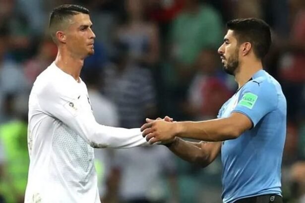 التمثيل داخل الملعب