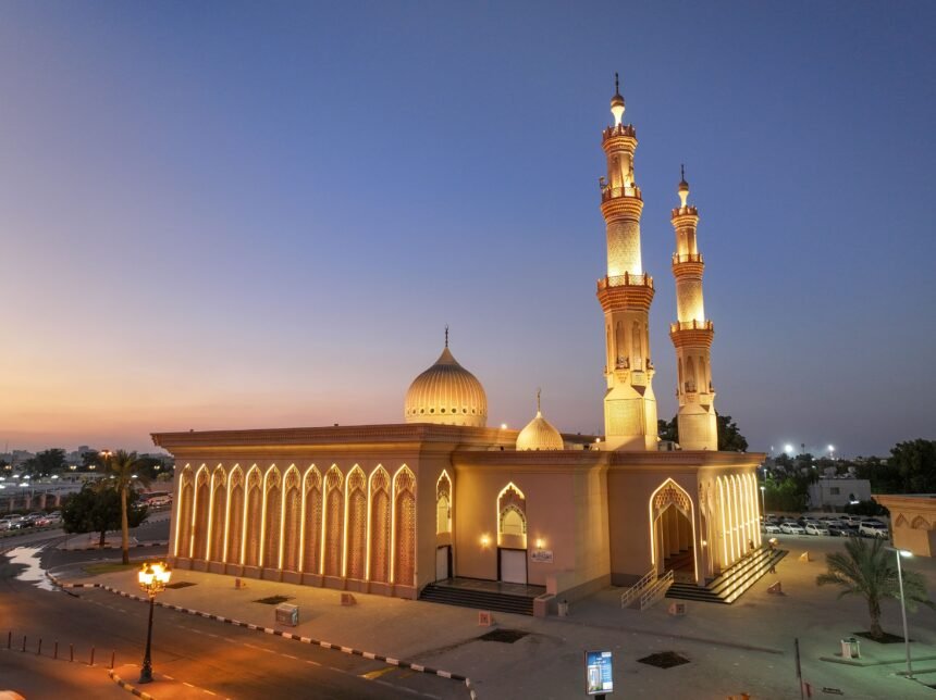 صلاة التهجد في الشارقة