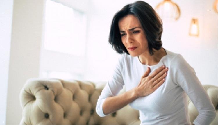 انقطاع الطمث المبكر وأمراض القلب