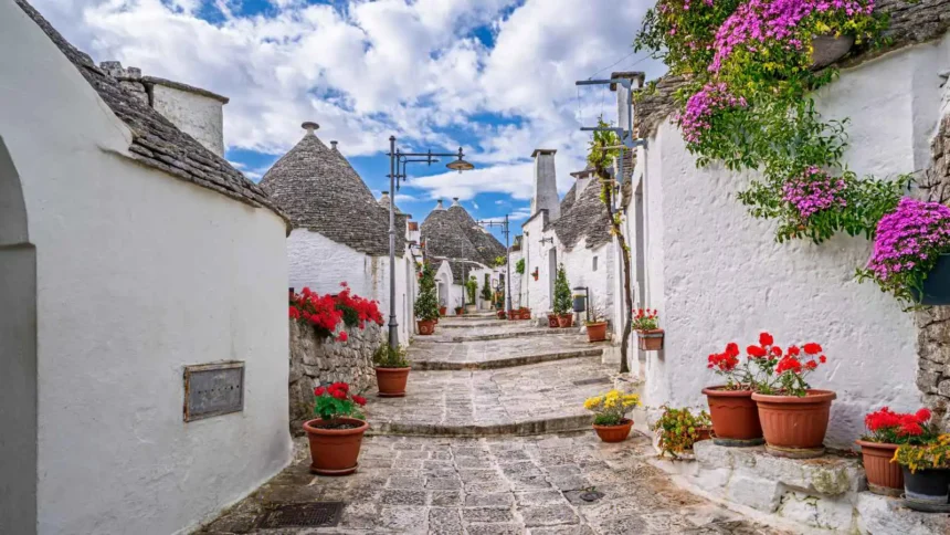 قرى إيطاليا