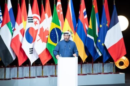 الإمارات تحذر من تداعيات الهجمات الإيرانية على الصحة العالمية والبيئة و الغذاء