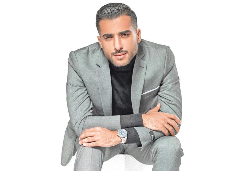 الفنان الكويتي منصور البلوشي