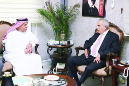 الدورة السابعة عشرة
